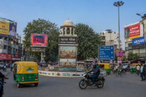 located near Patna Chouraha